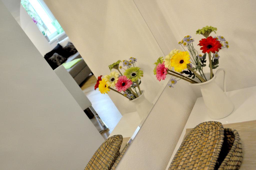 Ferienwohnung Im Univiertel Mit Garten Graz Eksteriør bilde